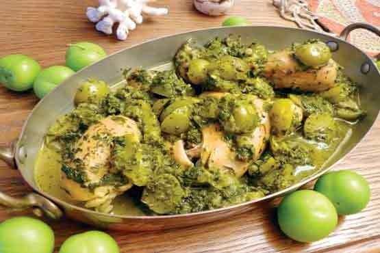 طرز تهیه خورش گوجه سبز و مرغ