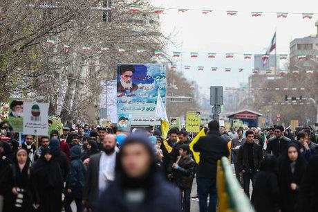 مطالعه گفتمان انقلاب به شناخت اندیشه سیاسی امام راحل نیاز دارد