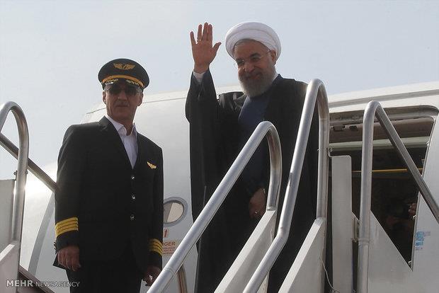 روحانی زاهدان را به مقصد اسلام آباد ترک کرد