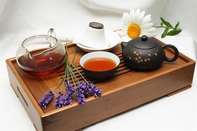 6 راست و دروغ درباره‌ی دمنوش‌ها