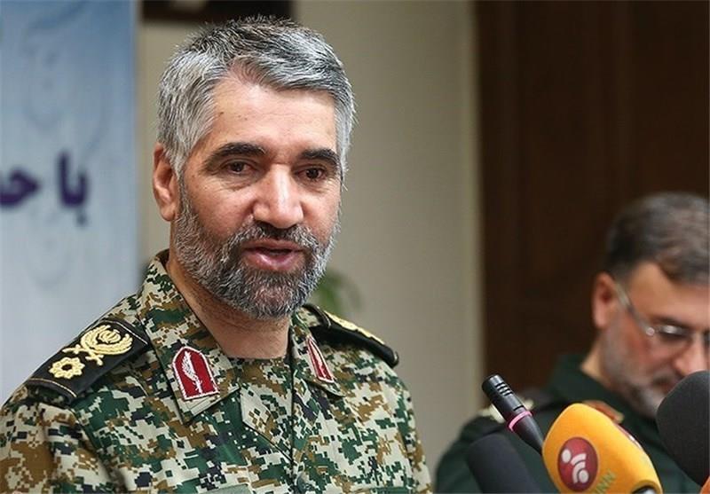 باید انقلابیون را در هر کجای نظام تکریم کنیم