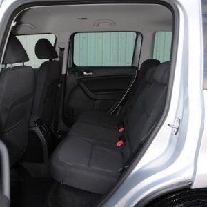 skoda_yeti_2014_rear_seats_0