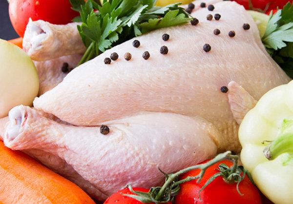 عرضه مرغ منجمد 5700 تومانی در سراسر کشور/توزیع پرتقال وارداتی