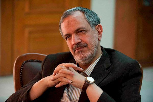 احمد مسجدجامعی در انتخابات شوراهای پنجم ثبت‌نام کرد