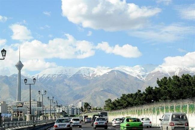 هوای تهران در وضعیت پاک است