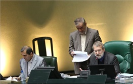 لاریجانی: بهانۀ آمریکا برای حمله به سوریه تصنعی است