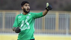 عابدزاده نیمکت‌نشین مقابل بنفیکا