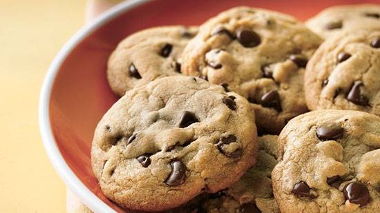 طرز تهیه چاکلت چیپ کوکی نرمSoft Chocolate Chip Cookies