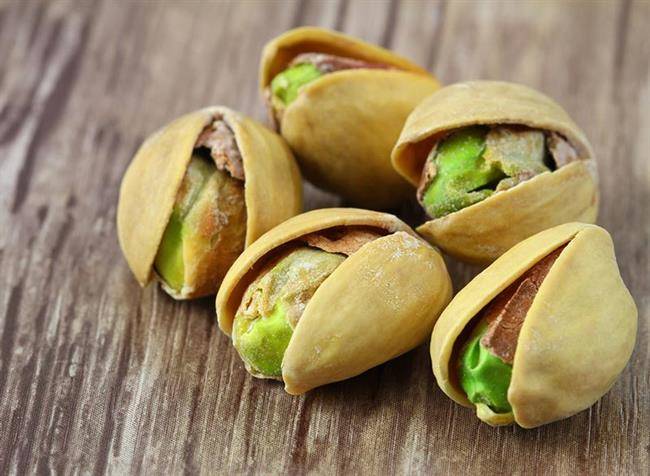 whole-pistachios پسته