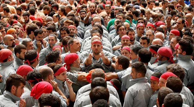 مسابقه برج انسانی در اسپانیا