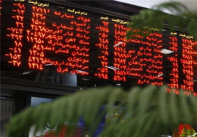 فشار عرضه و نگرانی از بروز ریسکهای سیستماتیک در بورس تهران