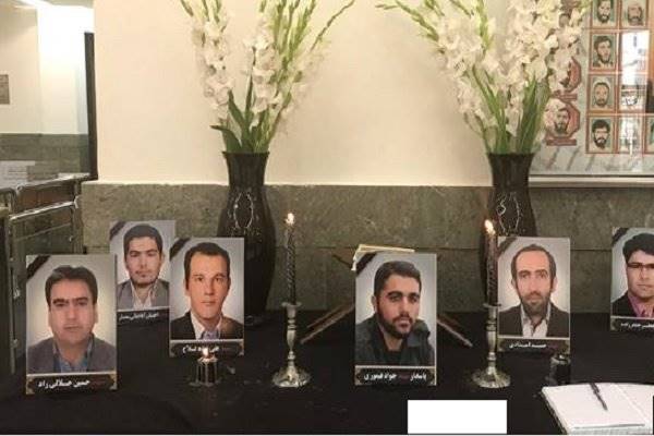 مراسم بزرگداشت شهدای حادثه 17 خرداد برگزار شد