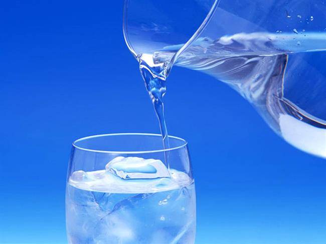 کمبود آب و چاقی