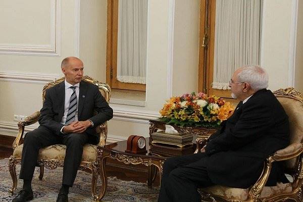 «دیدار خداحافظی» سفیر فنلاند در تهران با ظریف