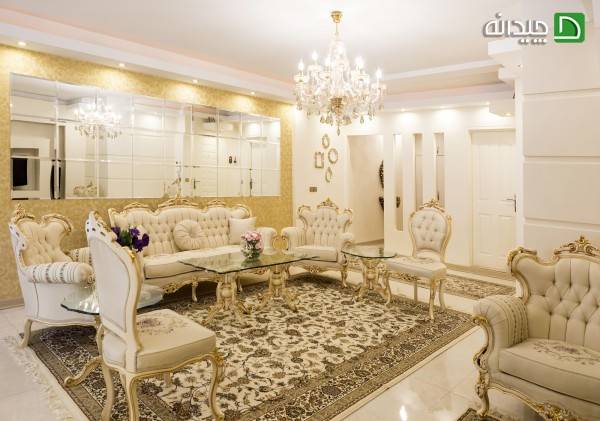 خانه کلاسیک سفید