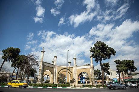 مروری بر مشاغل قدیمی شهر تهران / اینجا چراغی روشن است