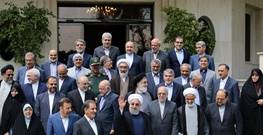 آخرین روز پاستور با وزرای دولت یازدهم /عکس یادگاری روحانی با مردان اولین کابینه‌اش