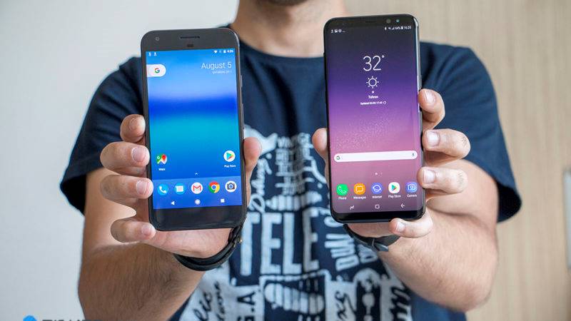 بررسی دیجیاتو: مقایسه اندروید خالص با رابط کاربری Samsung Experience