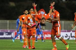پشتک‌های جنجالی مهاجم سابق پرسپولیس