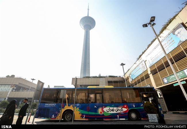رونمایی از اولین اتوبوس گردشگری تهران رونمایی از اولین اتوبوس گردشگری تهران