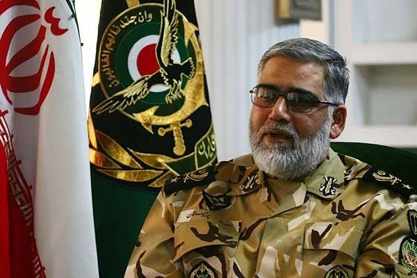 پخش اولین ویژه برنامه دفاع مقدسی «دست خط» با حضور امیر پوردستان