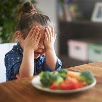 درمان بی‌اشتهایی و مشکلات تغذیه‌ای در کودکان