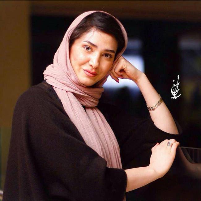 رفتارهای زشت بازیگران در مراکز خیریه جنجال به پا کرد! +تصاویر رفتارهای زشت بازیگران در مراکز خیریه جنجال به پا کرد! +تصاویر