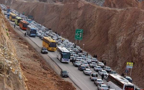 ترافیک پرحجم و روان در مسیر بازگشت از مرزهای مهران،چذابه و شلمچه