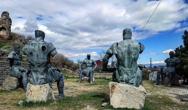 بنای یادبود جنگجویان