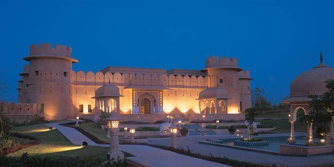 هتل کاخ اوبروی راج ویلاس (Oberoi Rajvilas)