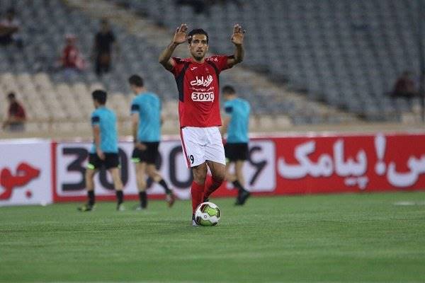 به دنبال بازی در اروپا هستم/ بهتر از پرسپولیس در ایران وجود ندارد