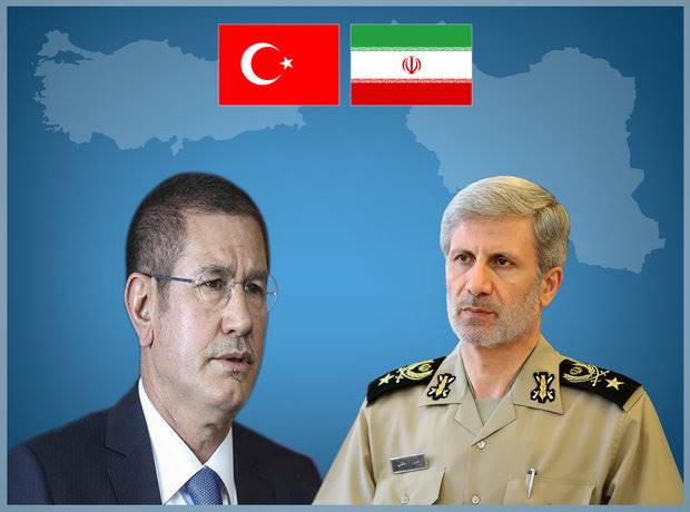 وزرای دفاع ایران و ترکیه درباره تحولات قدس گفتگو کردند