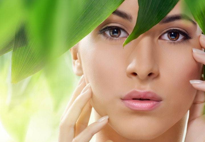 خواص روغن کرچک برای پوست، مو و سلامت بدن