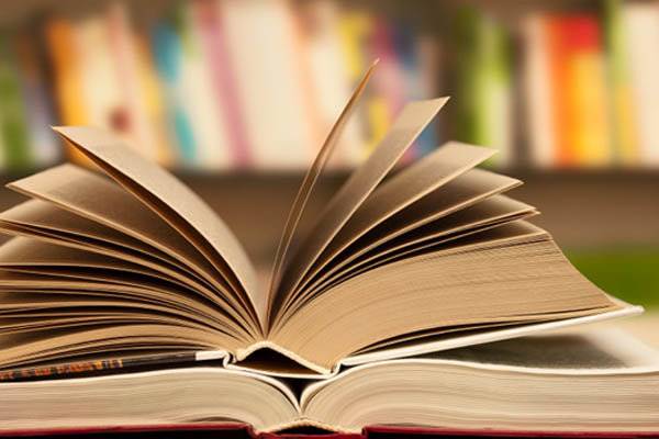 کتاب «در باب حرف مفت» نقد و بررسی می شود