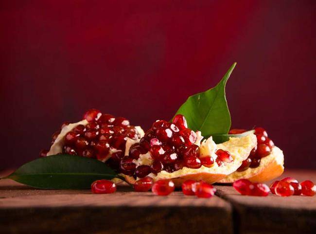 انار و سرطان سینه
