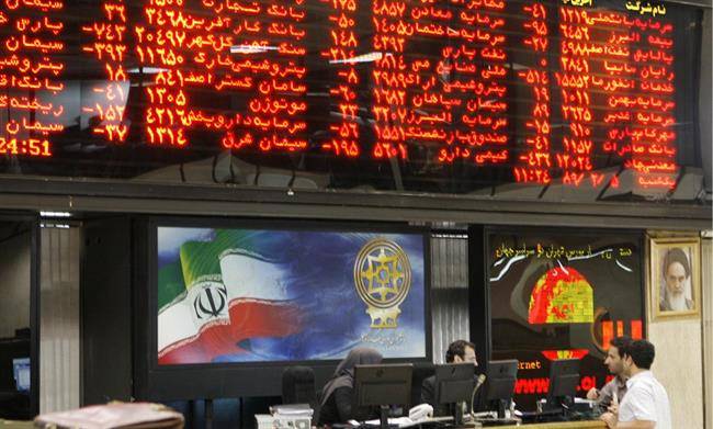 دو مسیر خروج خودروسازان از سهامداری