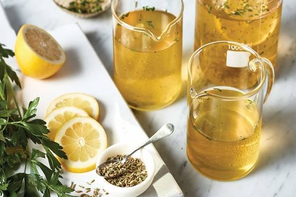 3 نوشیدنی مفید برای خلاص شدن از نفخ شکم