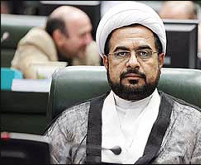 گران شدن بنزین و حامل‌های انرژی به جامعه استرس وارد می‌کند
