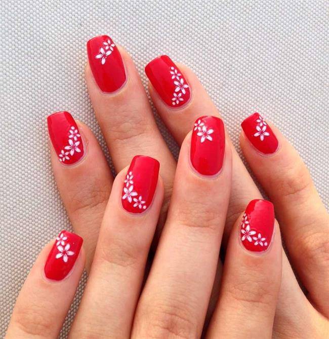طراحی ناخن قرمز
