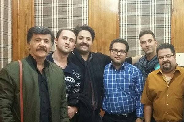 «عندلیب» موسیقی های دوران پیروزی انقلاب را مرور می کند