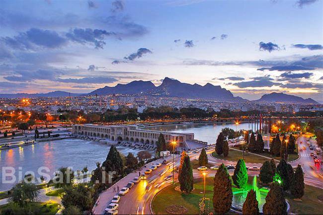 سفر به اصفهان و اقامت در اصفهان سفر به اصفهان و اقامت در اصفهان