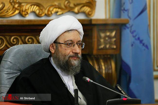22 بهمن نماد ایستادگی و قیام ملت ایران است