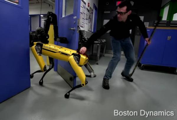 بشر ضعیف مانعی برای ربات های بوستون داینامیکس نخواهد بود [تماشا کنید]