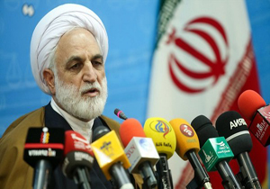 عده‌ای در خیابان پاسداران قلدرمآبانه مقابل پلیس ایستادند/ عوامل اصلی آشوب تا رسیدگی کامل به پرونده به هیچ وجه آزاد نمی‌شوند