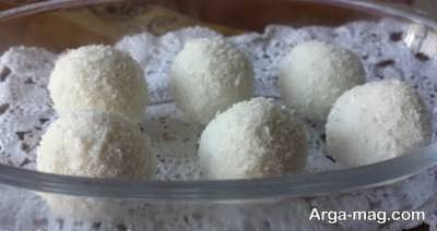 دسر نارگیل آماده شده