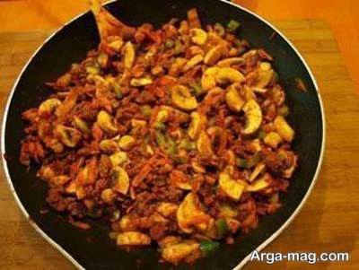 طرز تهیه غذای ساده با گوشت چرخ کرده