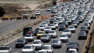 در حال بروزرسانی؛			وضعیت جاده‌های کشور/ ترافیک نیمه سنگین در جاده‌های شمالی/ بارش باران در محور مرند-جلفا/ پرحجم بودن آزادراه تهران- قم، کرج - قزوین و تهران - ساوه