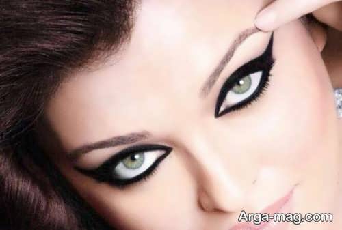 آرایش چشم گربه ای