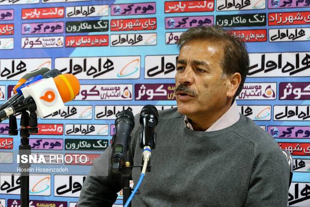 ابراهیم‌زاده: باور نمی‌کنم استقلال خوزستان و سپاهان در شرایط حذف هستند