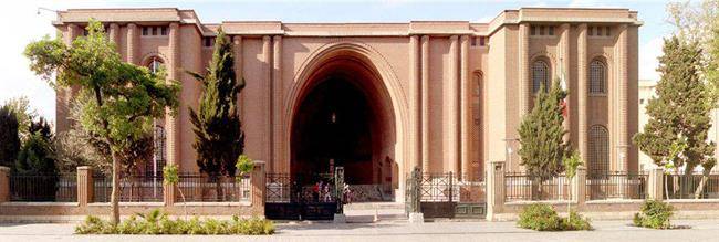 موزه های خیابان نادری